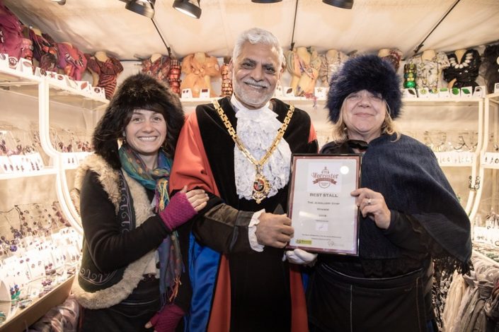 The Mayor presents the awards at the Victorian Christmas Fayre