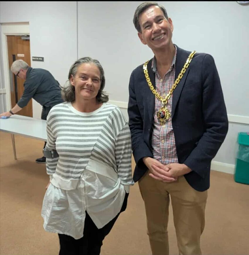 The Mayor with Joanne Brixton, a volunteer at the Open Door Cafe